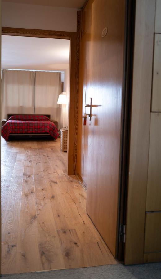 White Escape Apartman Valtournenche Kültér fotó